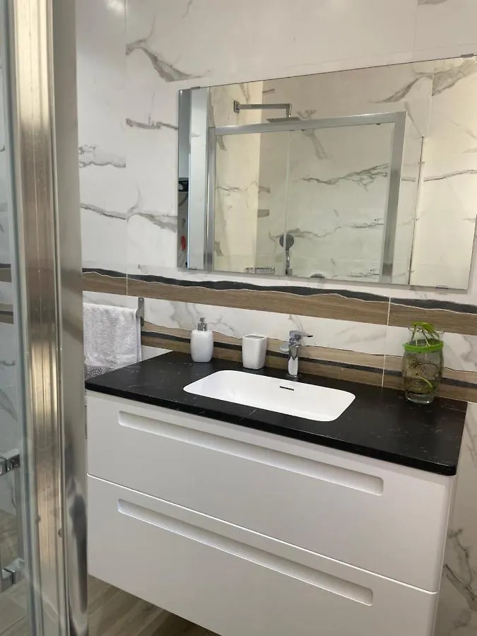 Paseo Maritimo Apartment Fuengirola